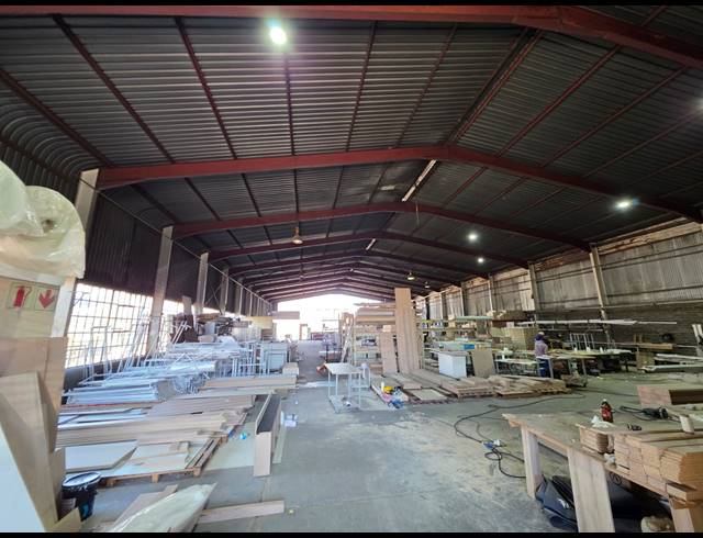 1,500M² WAREHOUSE TO LET IN ALRODE